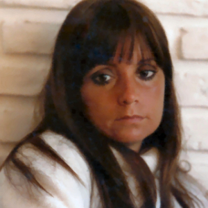 DE ESCALADA MOLINA, Laura Patricia Maria