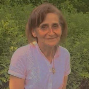 RUEDA, Julia del Valle